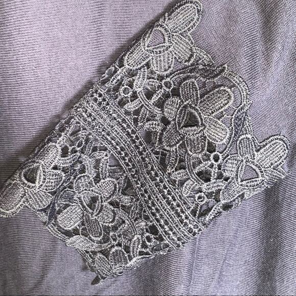 Talbots midnight blue cotton blend crocheted sleeve 3/4 sleeve sweater size SP - Picture 2 of 5